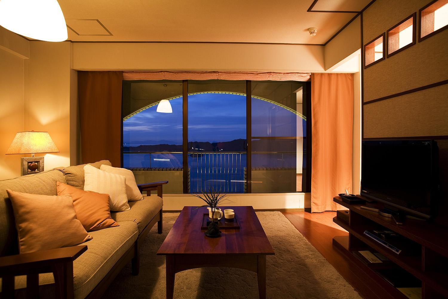 Plaza Awajishima Hotel Minamiawaji Phòng bức ảnh