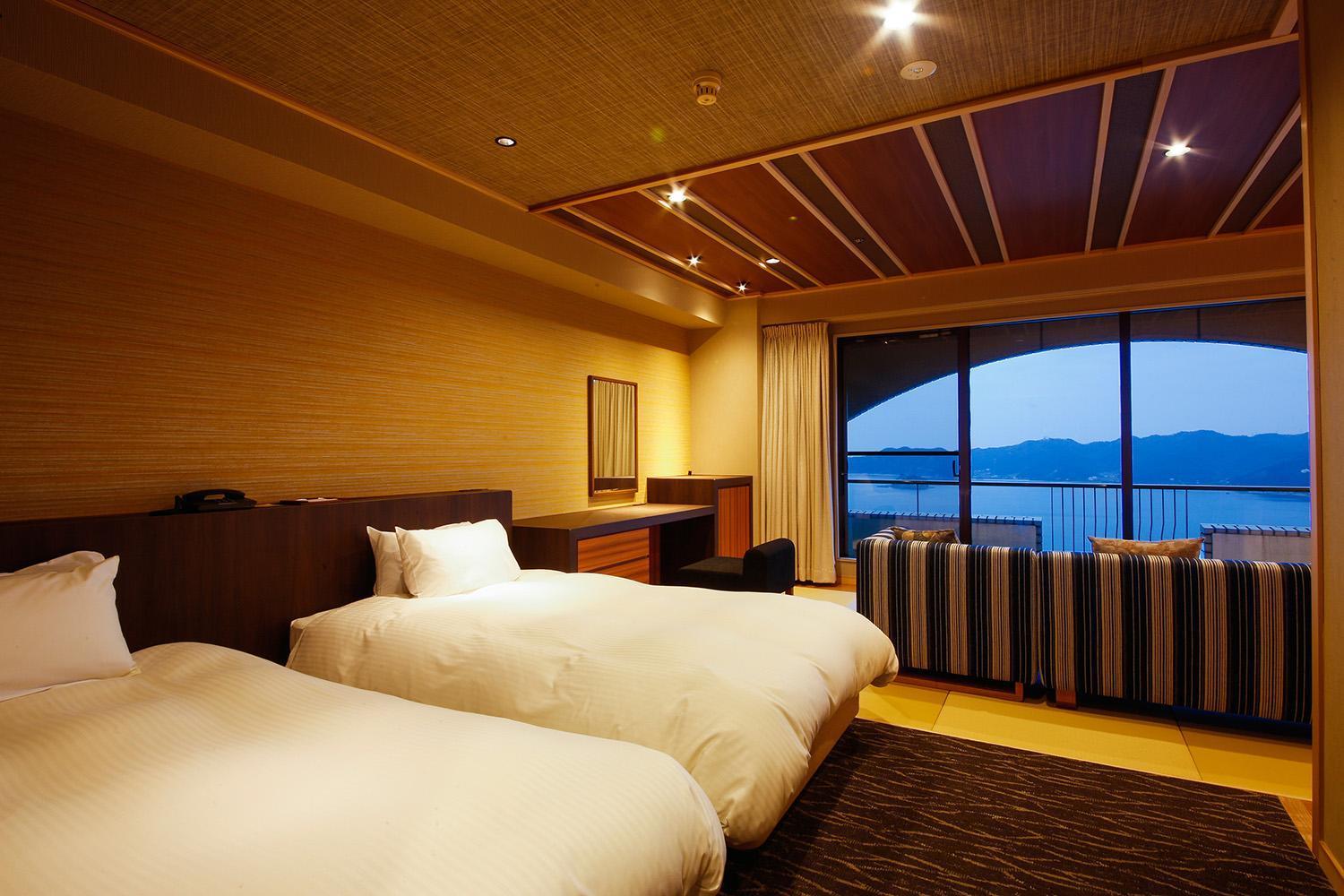 Plaza Awajishima Hotel Minamiawaji Ngoại thất bức ảnh
