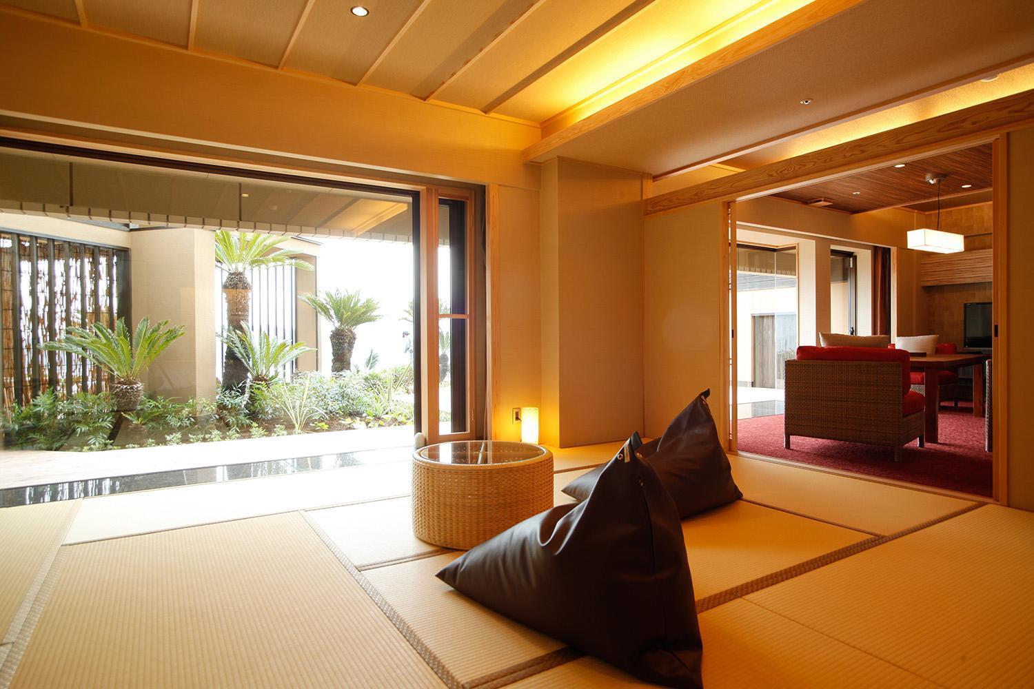Plaza Awajishima Hotel Minamiawaji Phòng bức ảnh